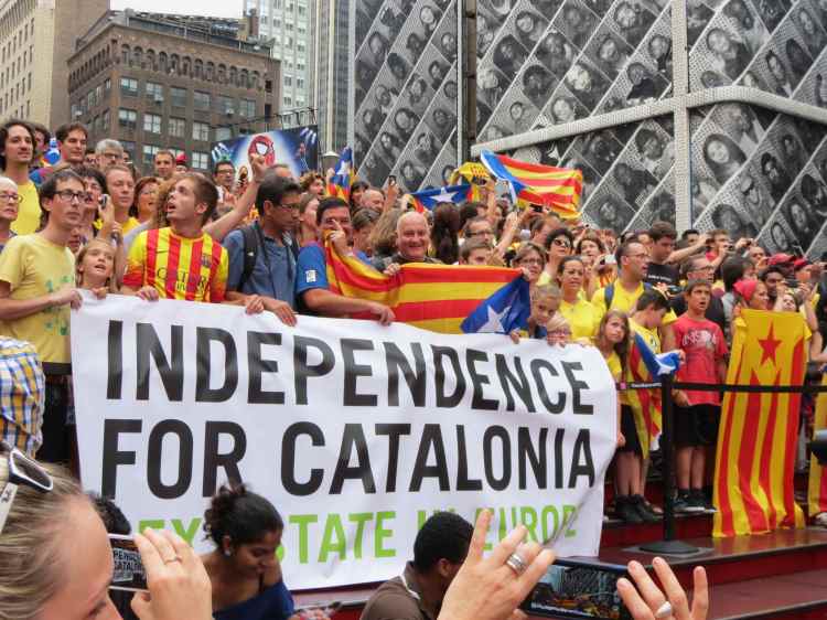 Protestors march for Catalan Independence